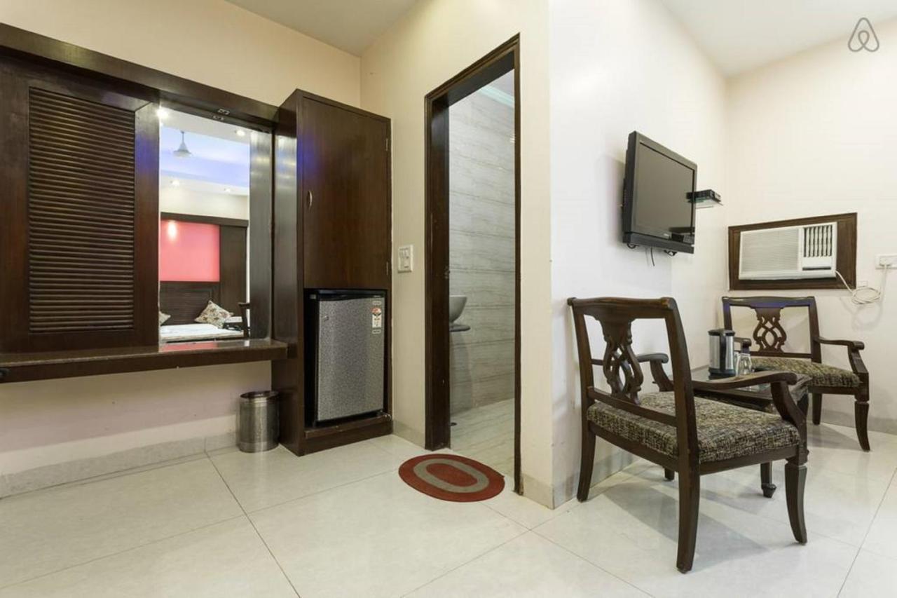 Amax Hotel