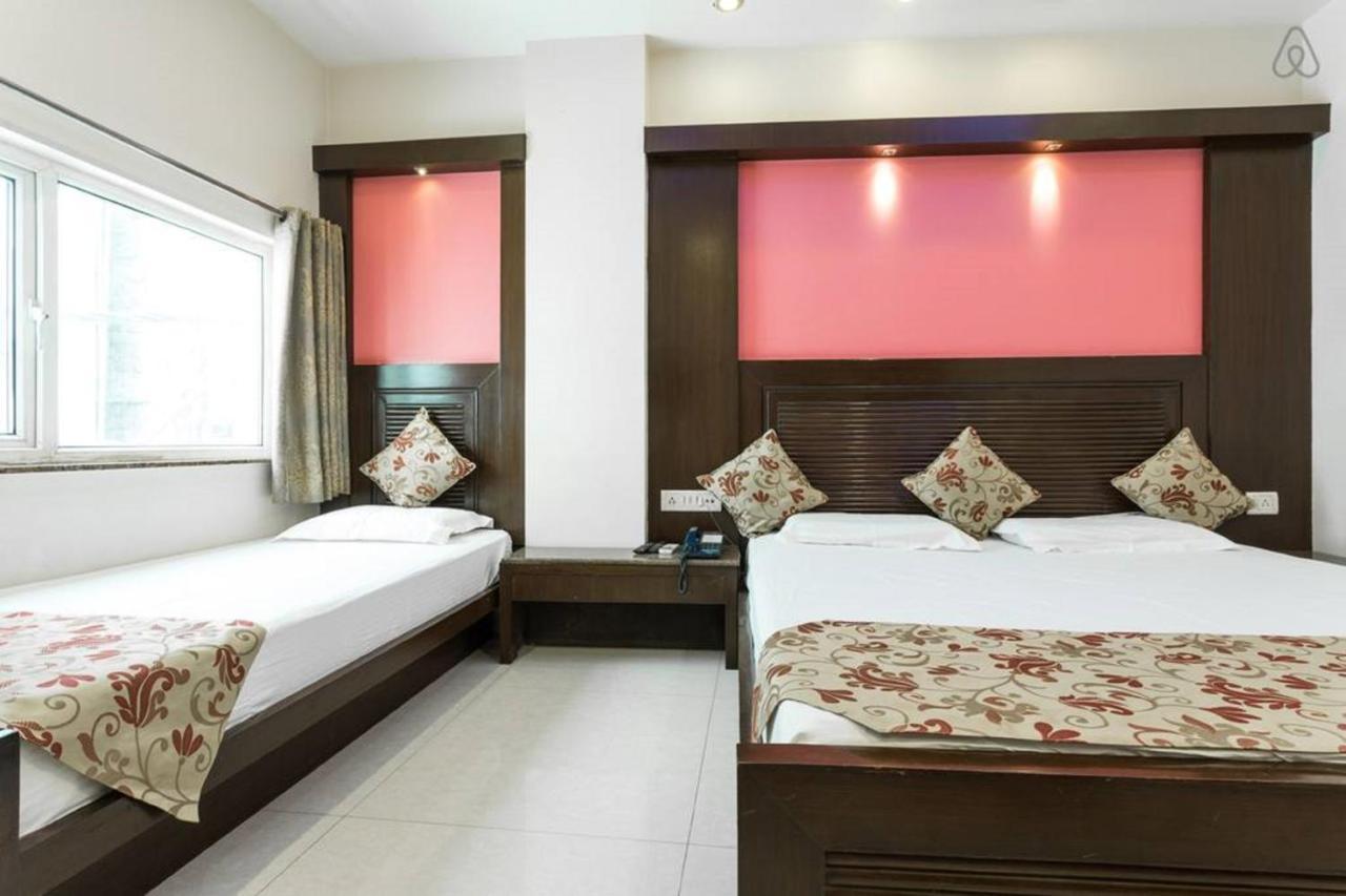Amax Hotel