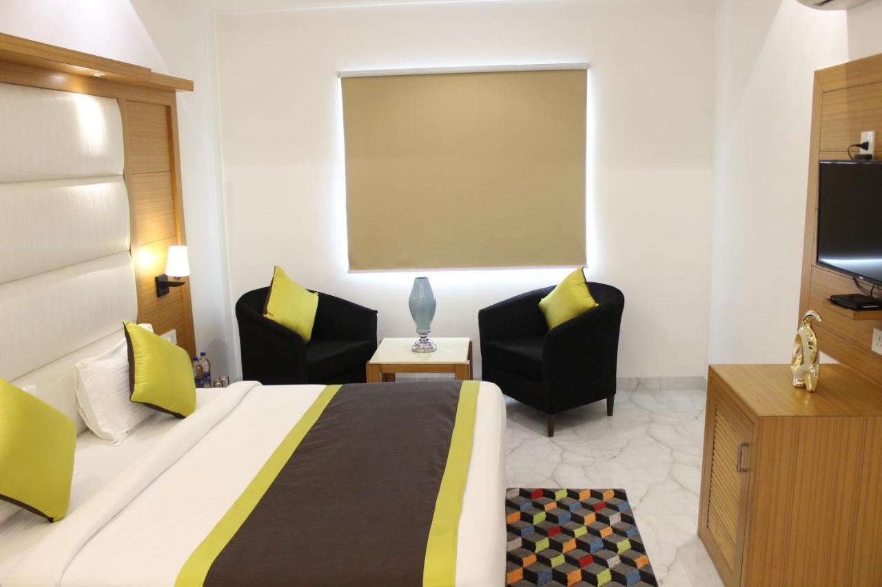 Hotel Aero Star Near Delhi Airport
