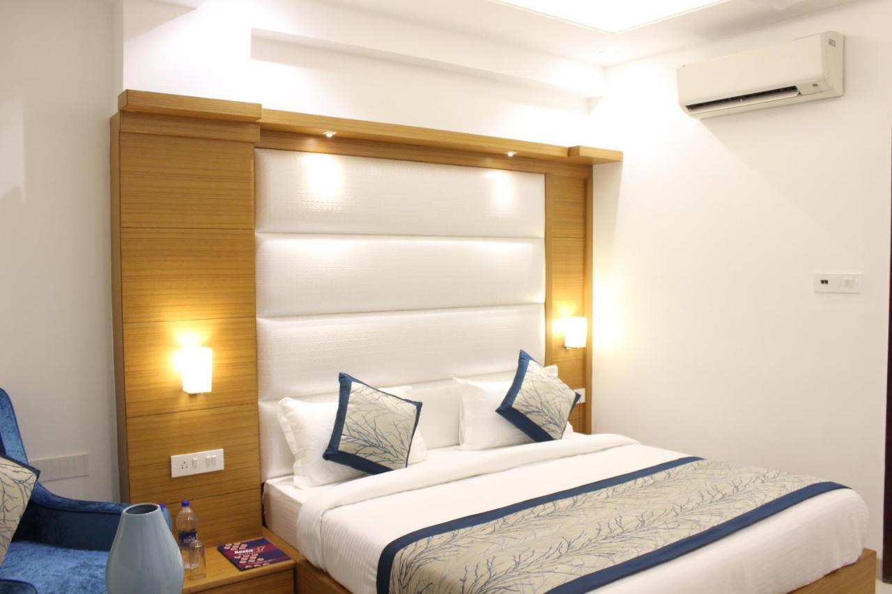 Aero Star Near Delhi Airport Hotel 3*