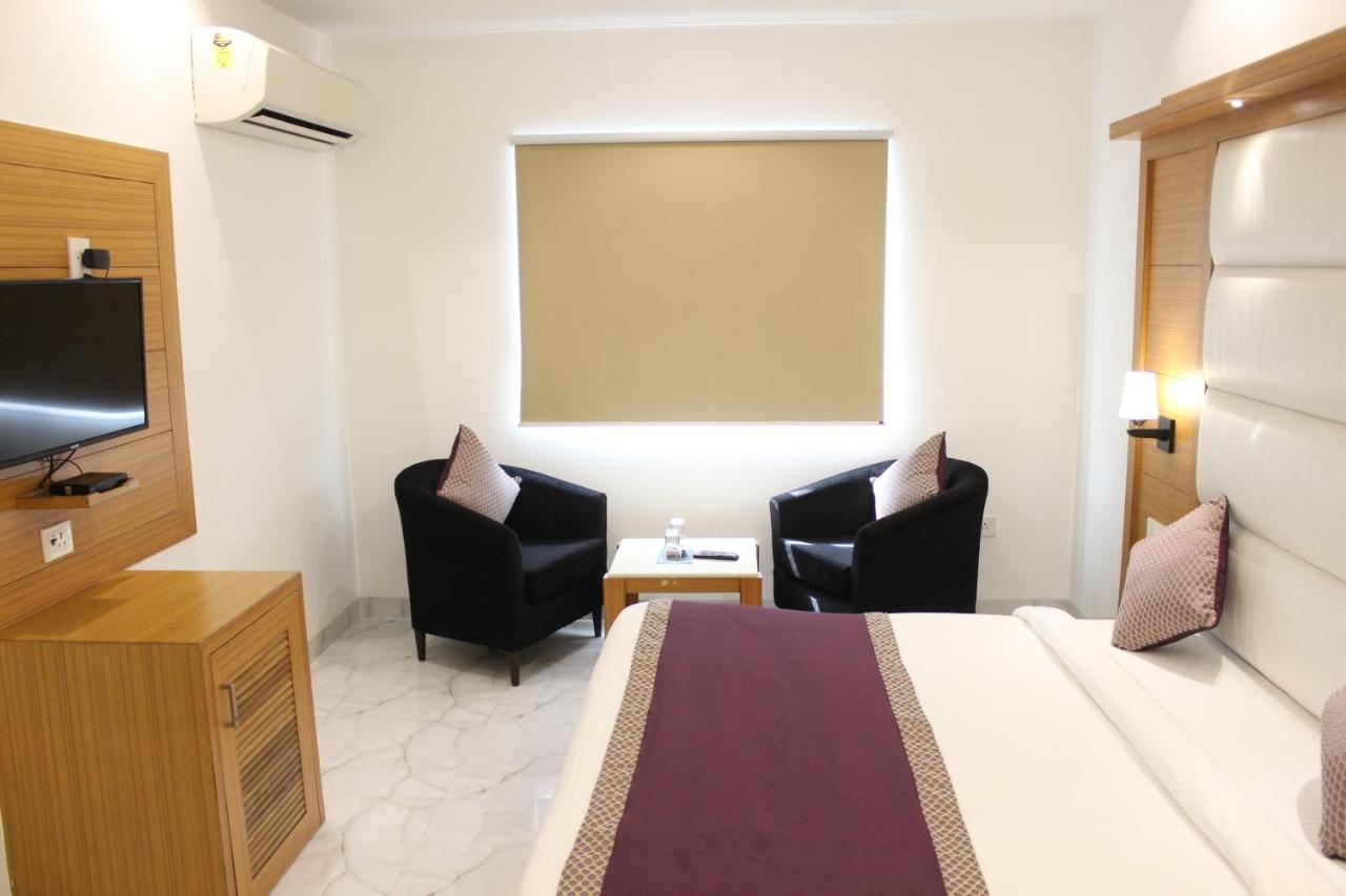 Aero Star Near Delhi Airport Hotel 3*