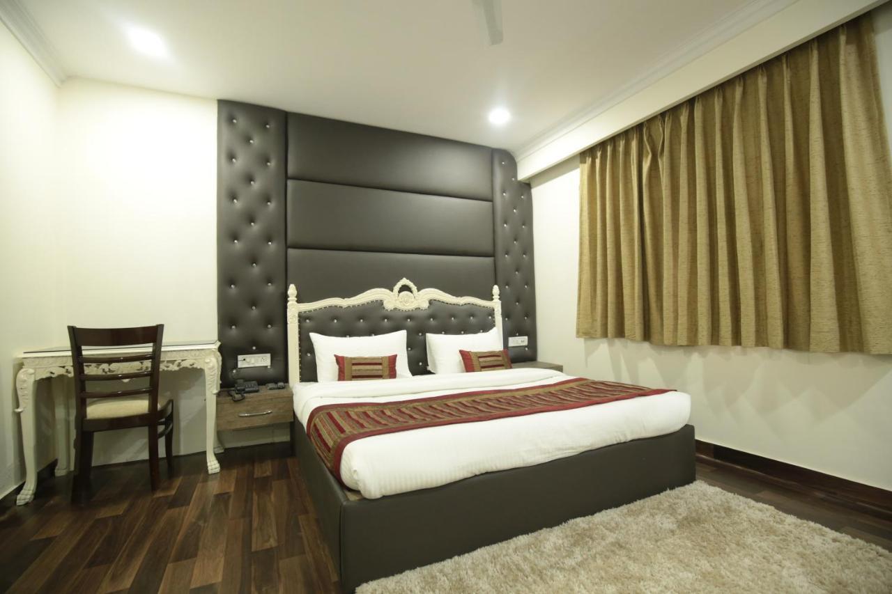 Red Castle - Karol Bagh - Where Luxury Meets Comfort Hotel 4*