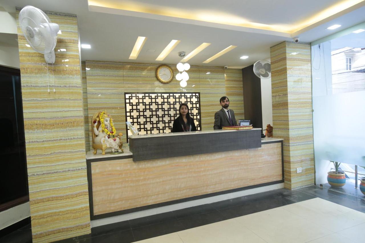 Red Castle - Karol Bagh - Where Luxury Meets Comfort Hotel
