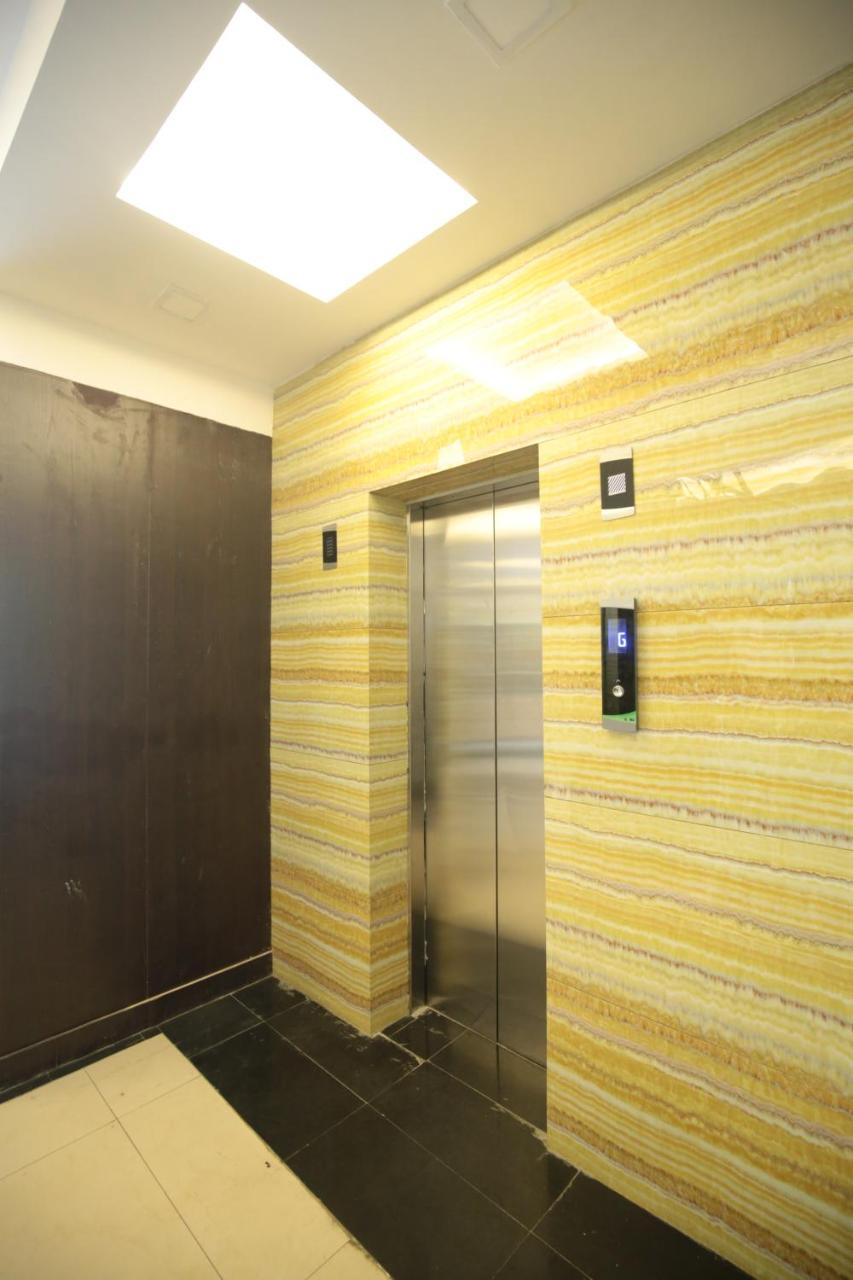 Red Castle - Karol Bagh - Where Luxury Meets Comfort Hotel Nova Deli