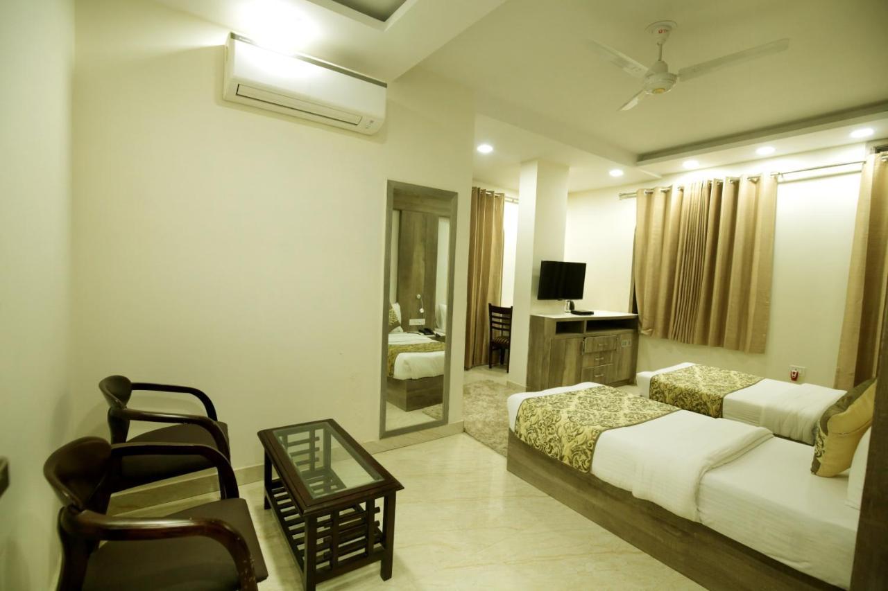 Red Castle - Karol Bagh - Where Luxury Meets Comfort 4* Nova Deli
