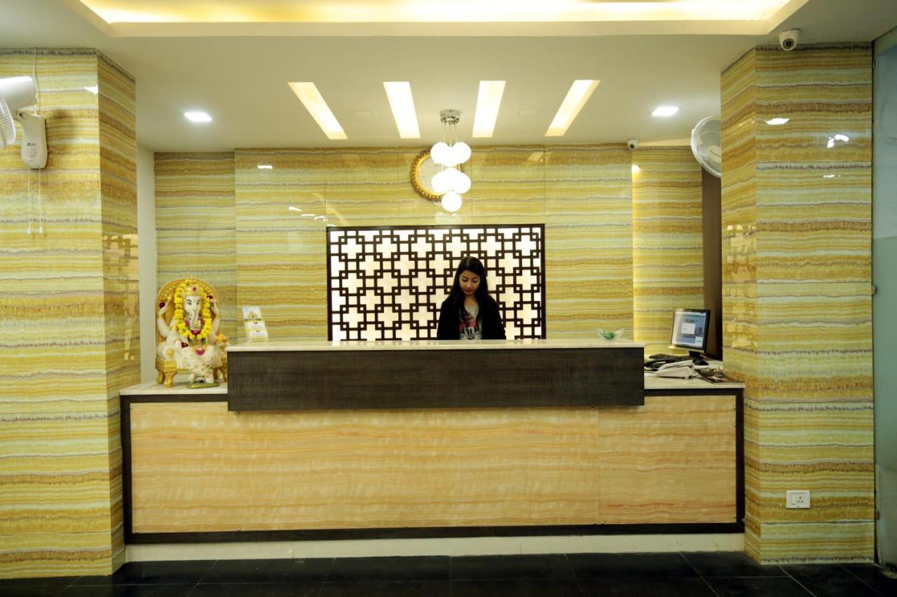 Hotel Red Castle - Karol Bagh - Where Luxury Meets Comfort 4*