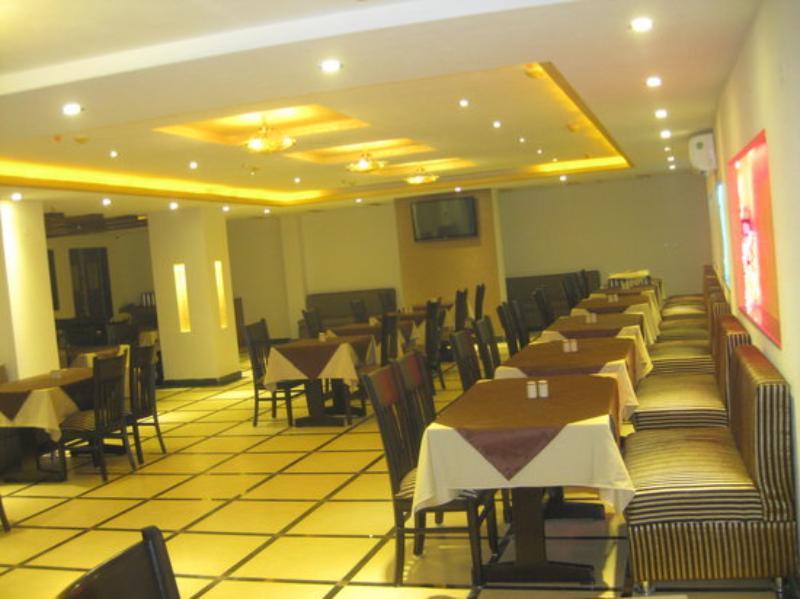 Hotel Townhouse 517 La Sapphire Near Delhi Airport