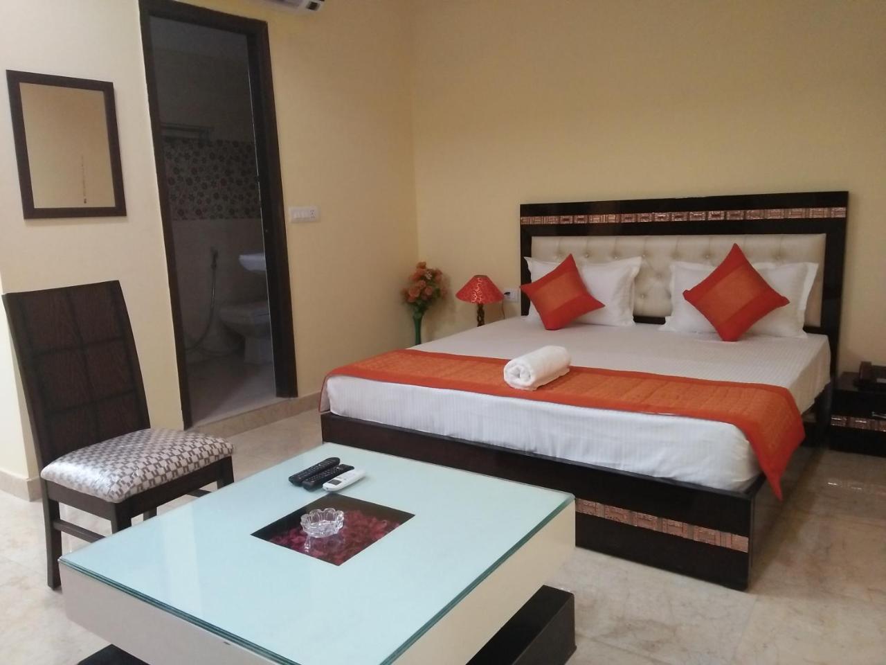 Ashoka Palace Near Igi Airport