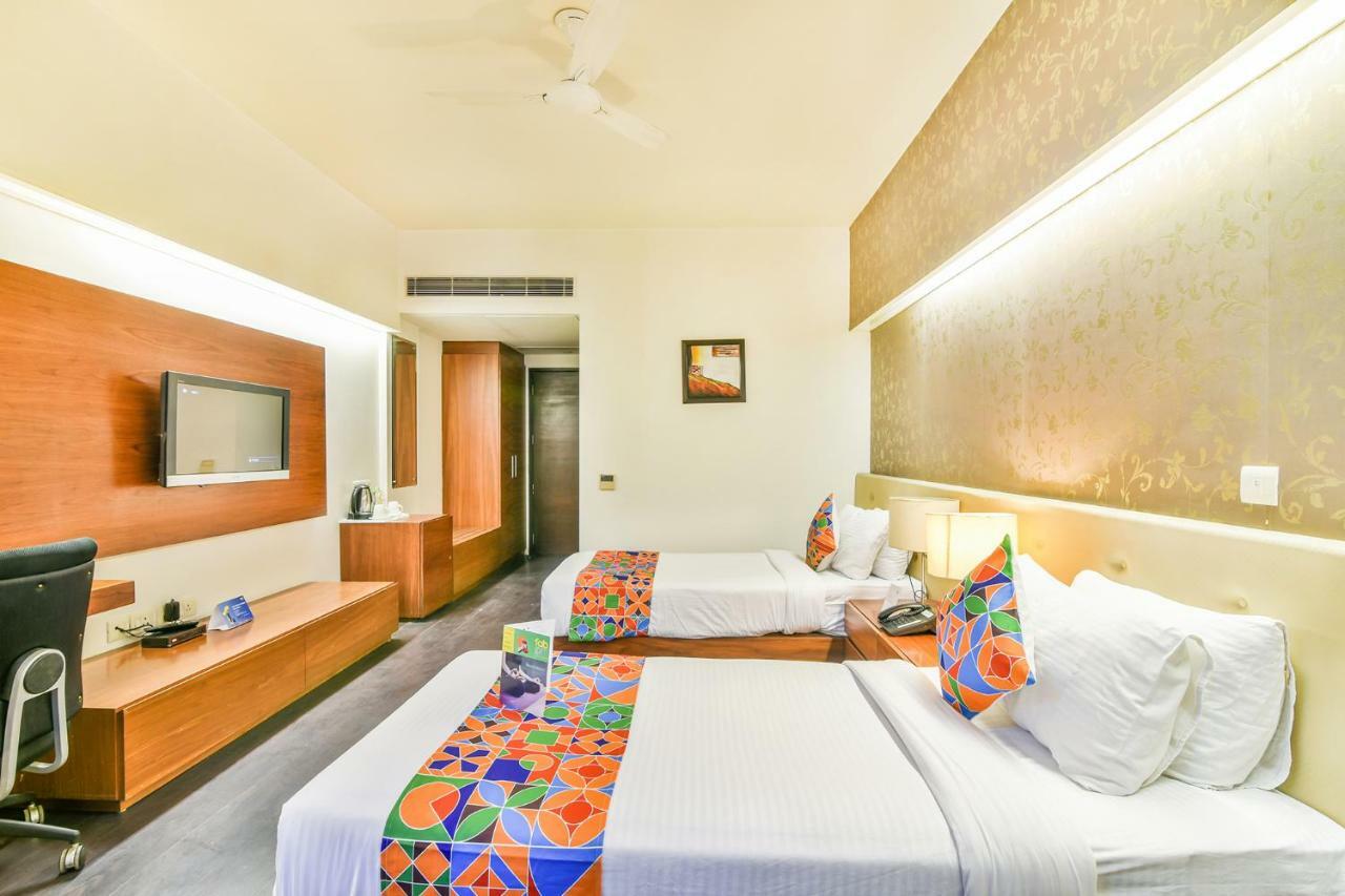 Fabhotel Prime Sage