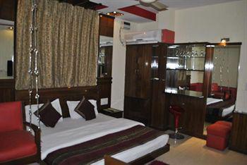 Hotel Baba Deluxe Near Railway Station And Center -by Rcg New Delhi