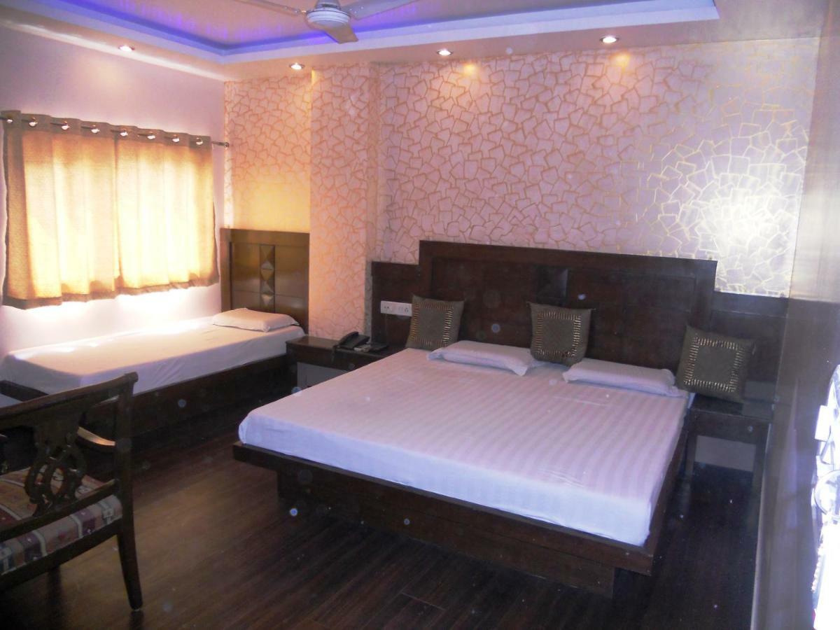Hotel Amax 2*