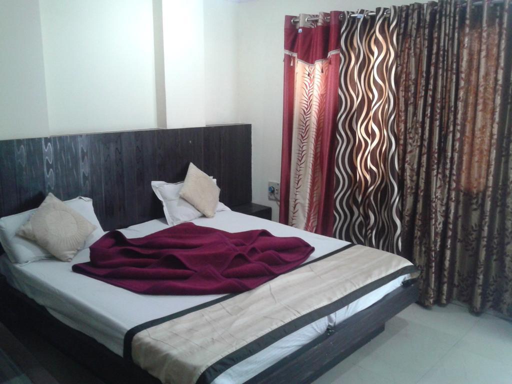Surya Plaza Hotel