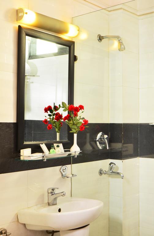 Hotel Shanti Palace West New Delhi