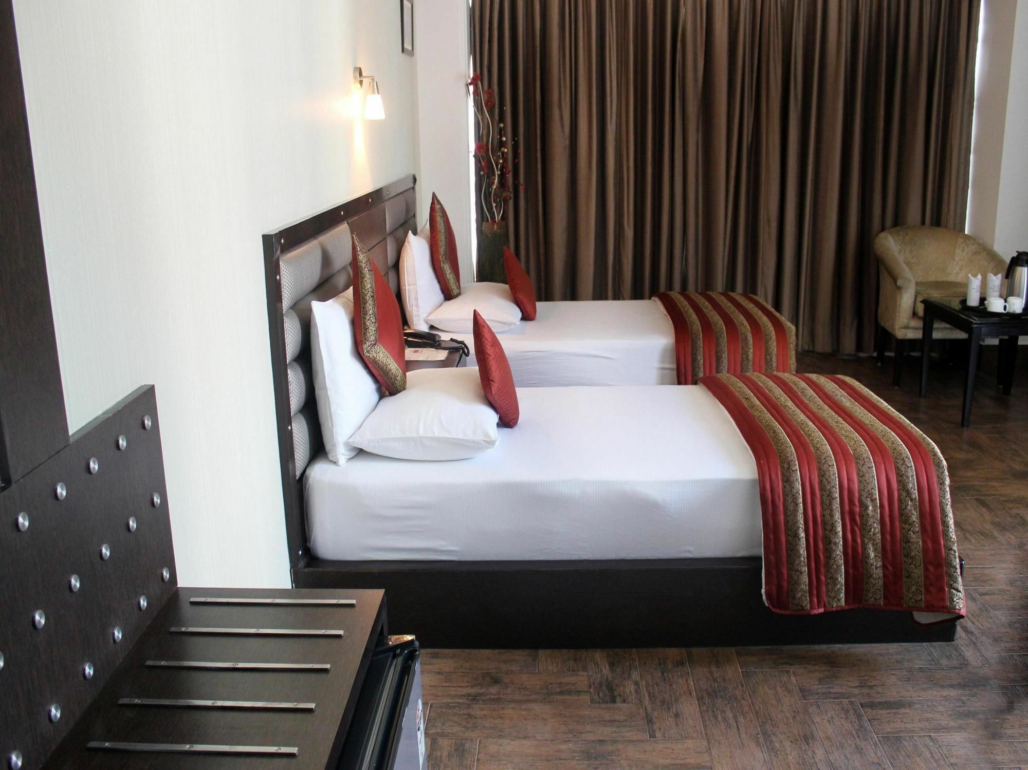 Hotel Oyo 1185 Msk Residency