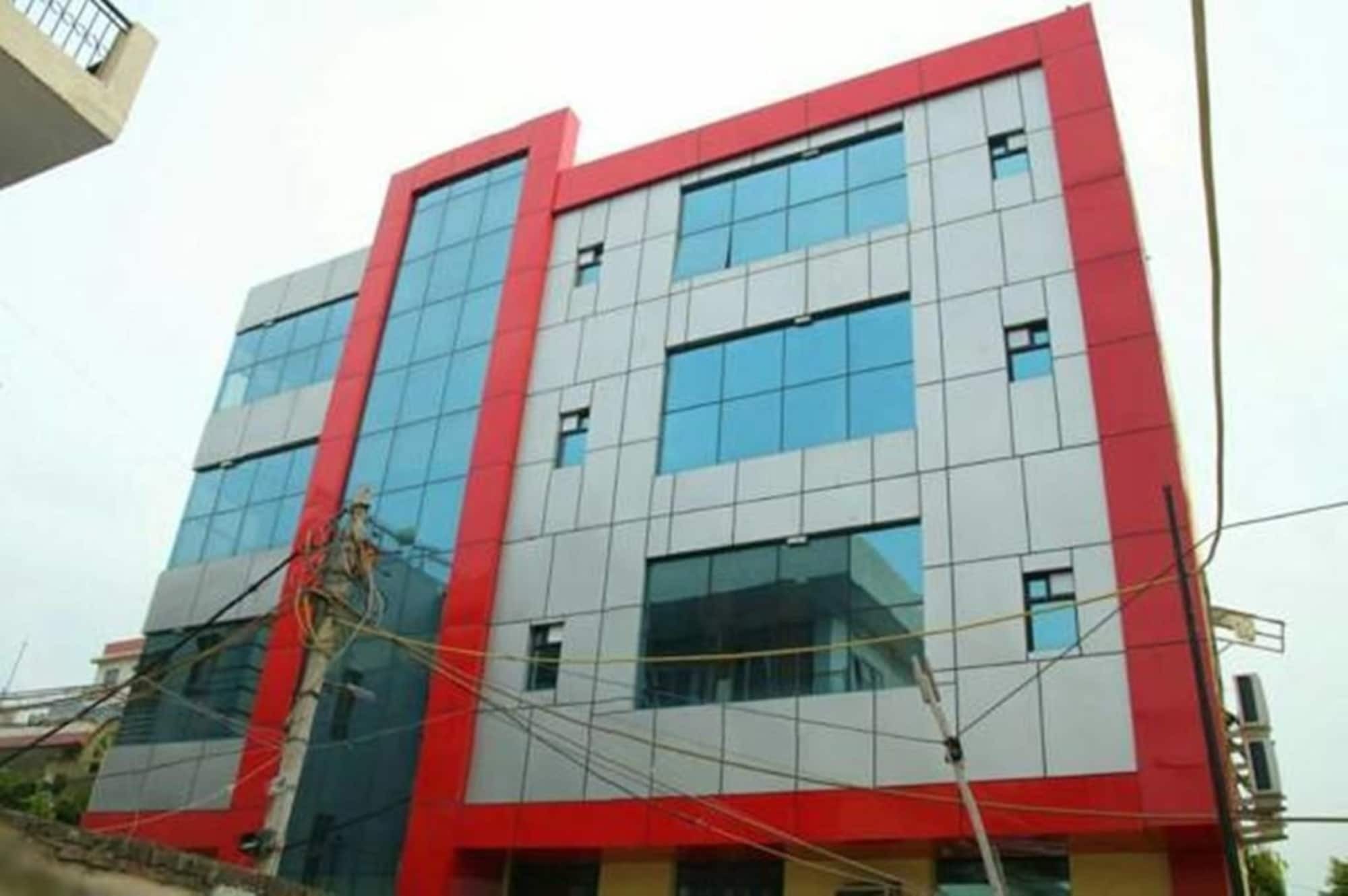 Hotel Ashoka Palace Near Igi Airport New Delhi