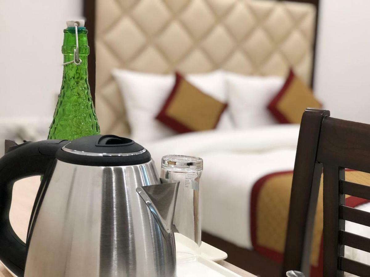 Lemon Green Hotel New Delhi