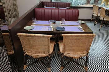 Diplomat, Chanakyapuri New Delhi- A Boutique 5* New Delhi