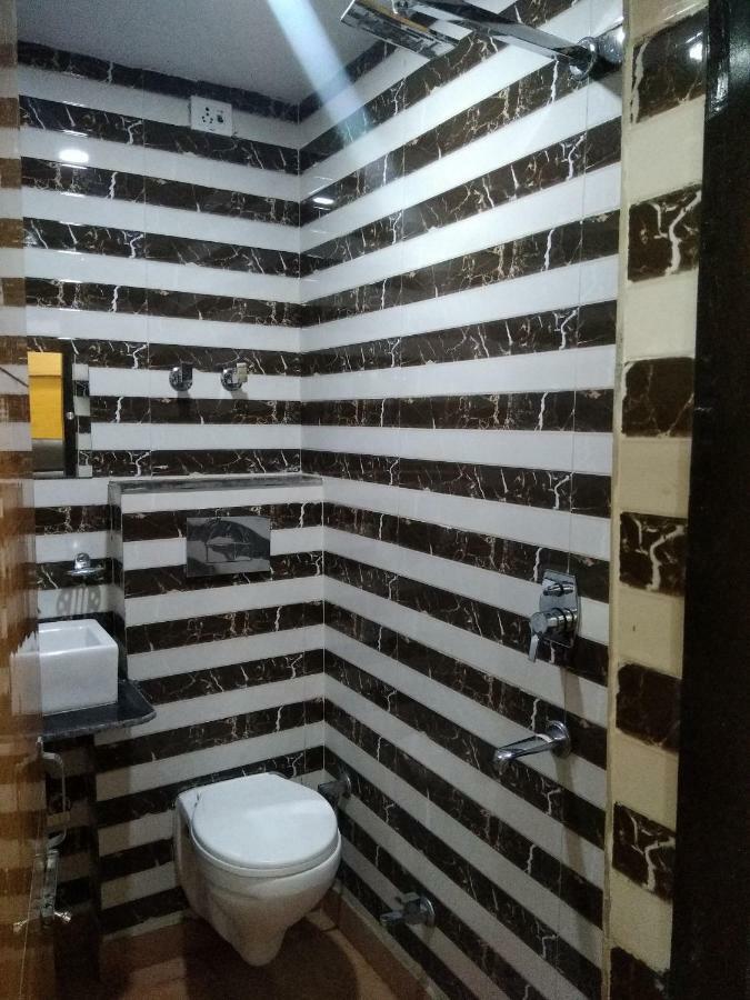 Silver Palace New Delhi