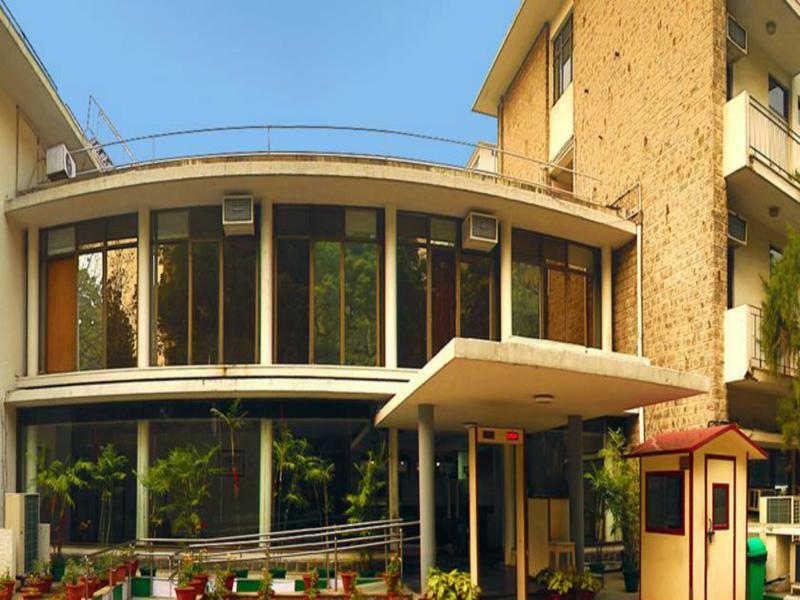 Ymca Tourist Albergue