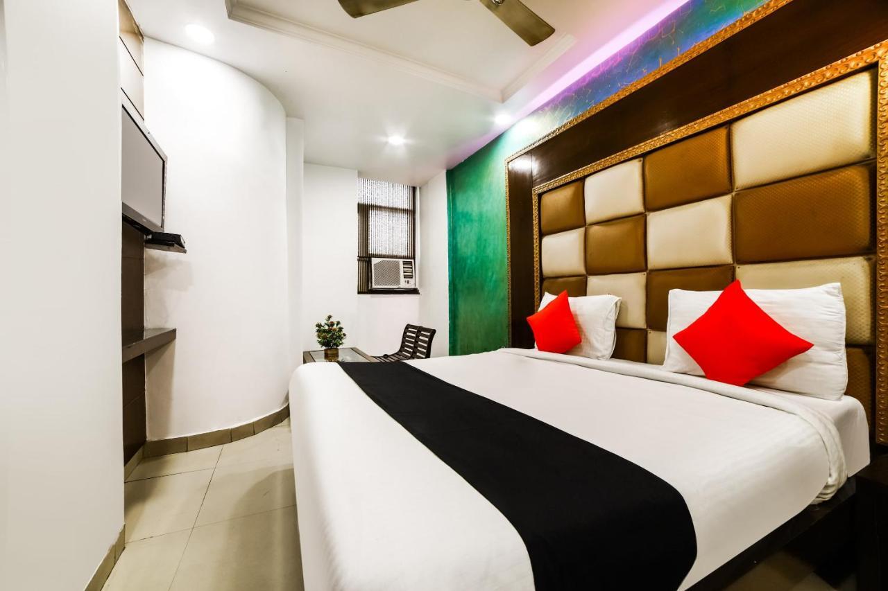 Hotel Delhi Heart At Railway Station