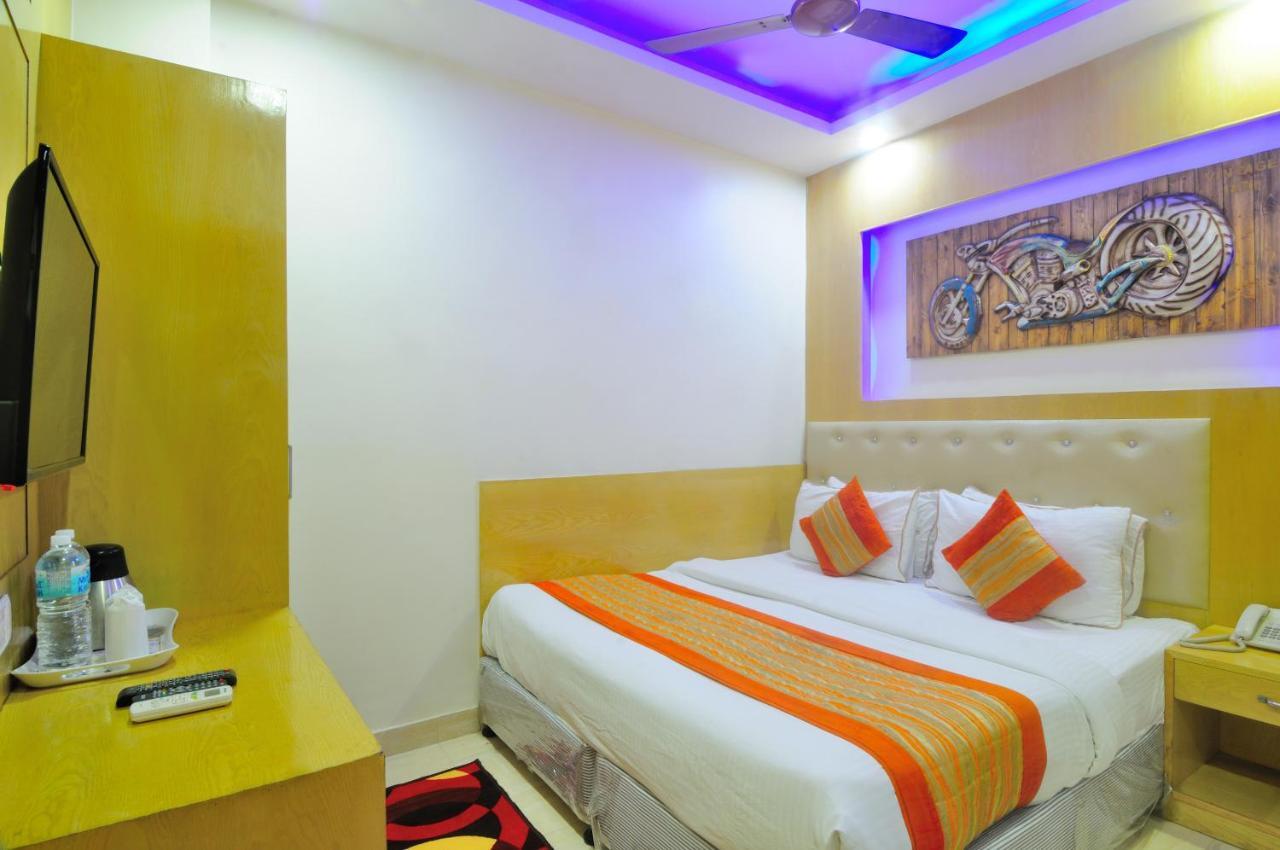 Palace Deluxe - Paharganj - Hotel 3*