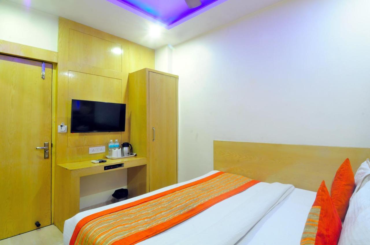 Palace Deluxe - Paharganj - Hotel 3*
