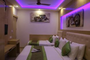 Palace Deluxe - Paharganj - 3*