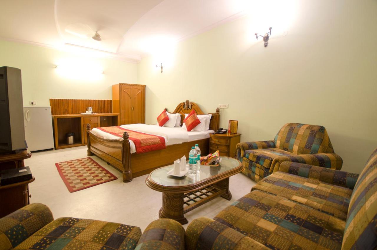 Hotel Pablas International, New Delhi, Near Metro Delhi (National Capital Territory of India)