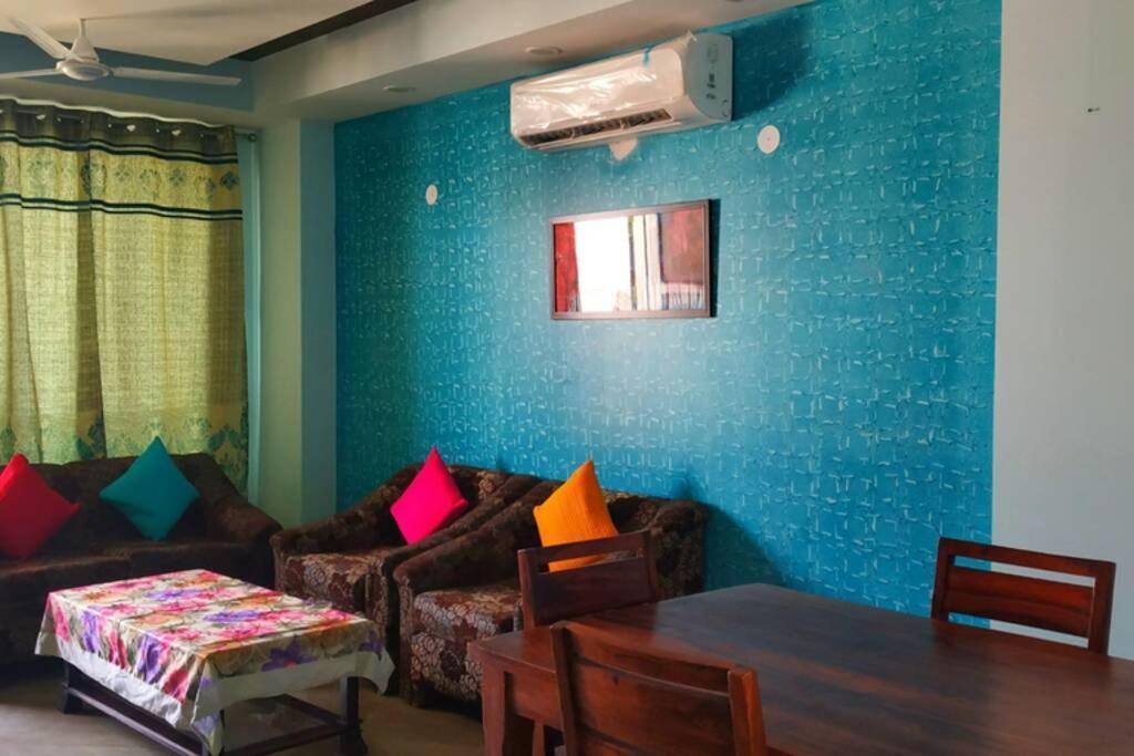 Apartment Short 3bhk Serviced