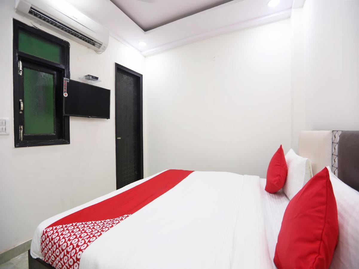 Hotel Oyo 46841 Aashiana