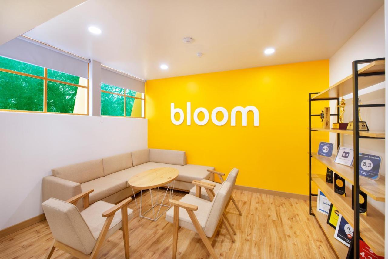 Bloomrooms @ Janpath