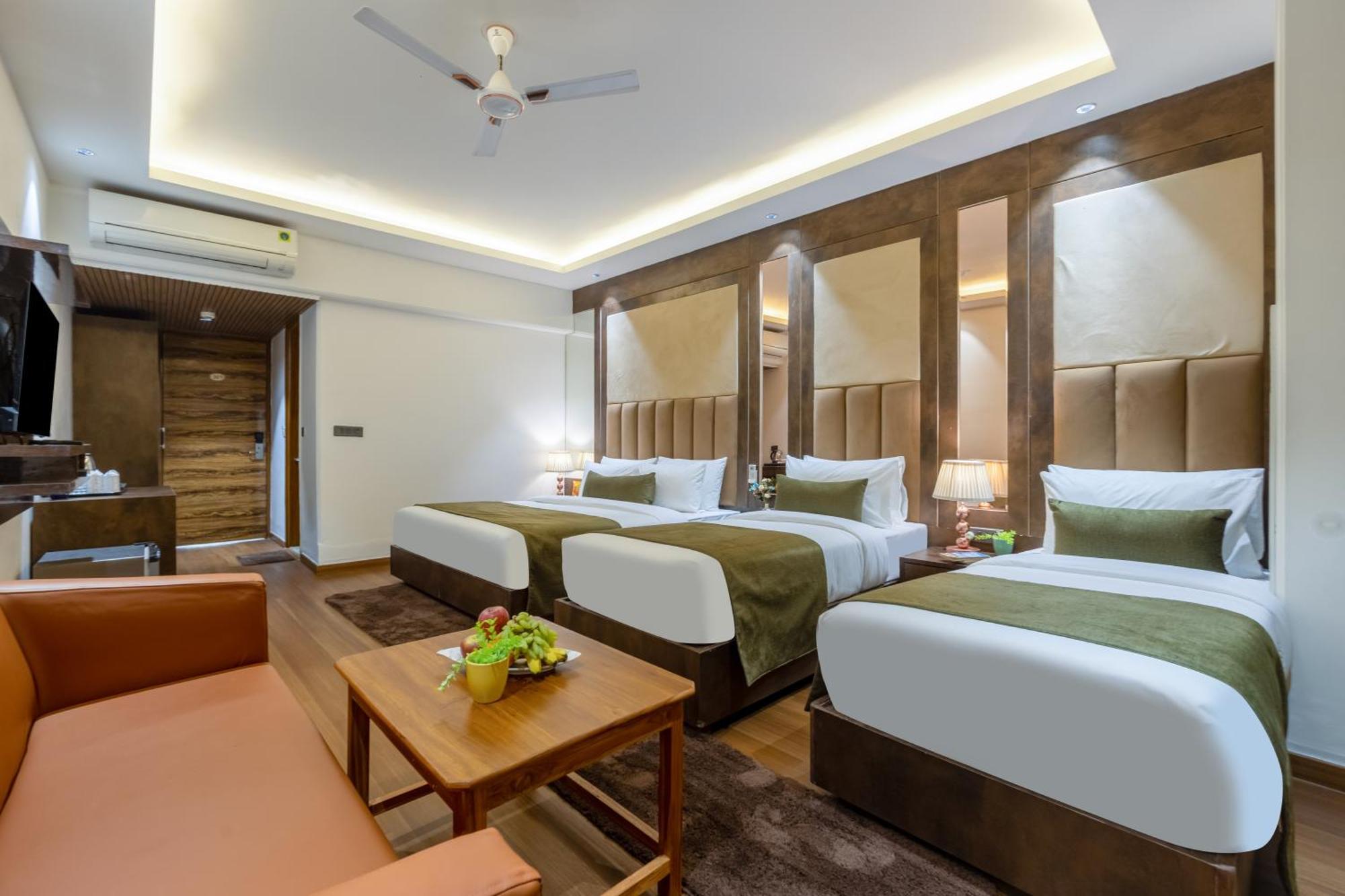 Top Hotels in South Delhi: Expert Picks for Your Stay