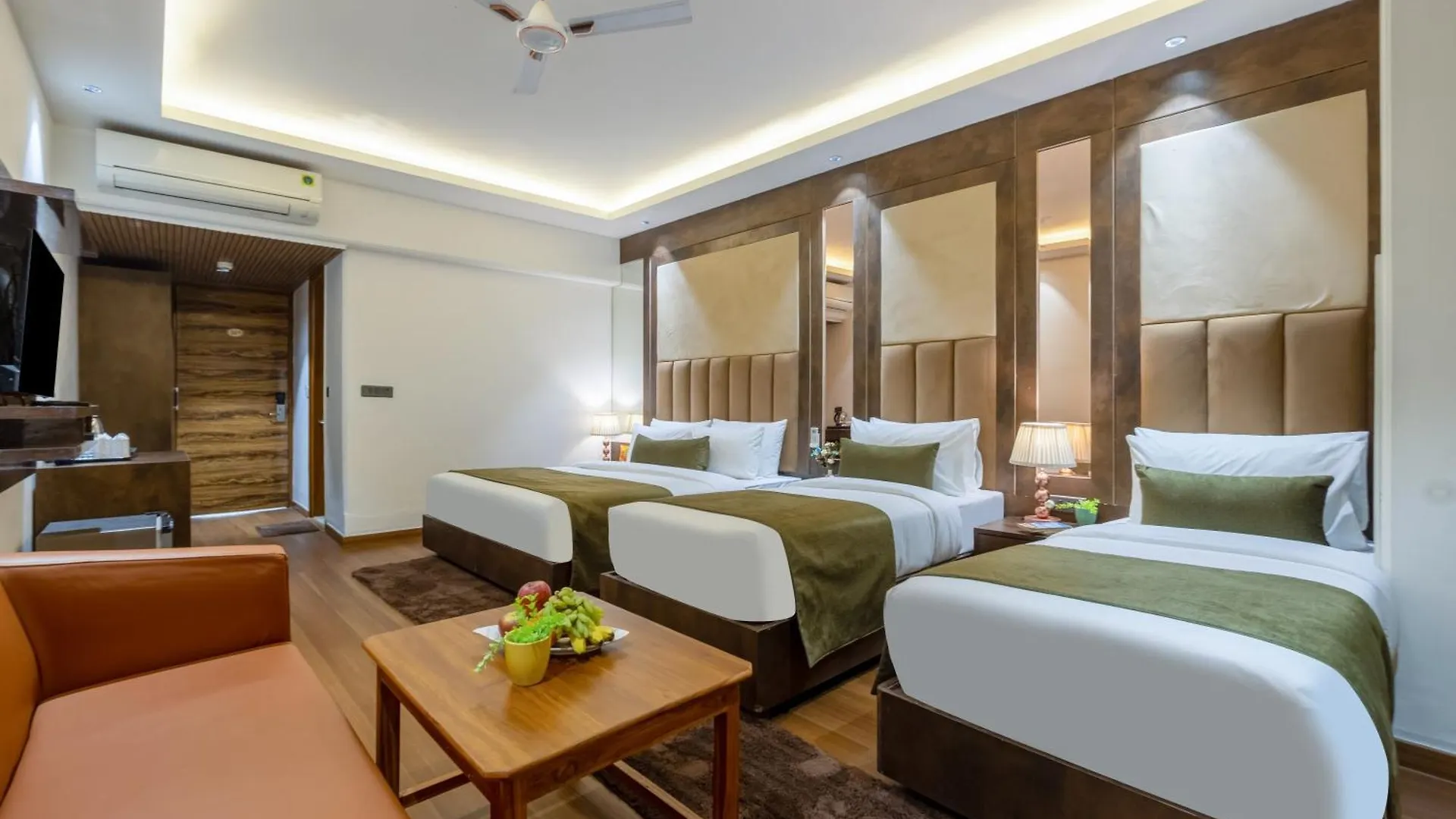 Top Hotels in South Delhi: Expert Picks for Your Stay
